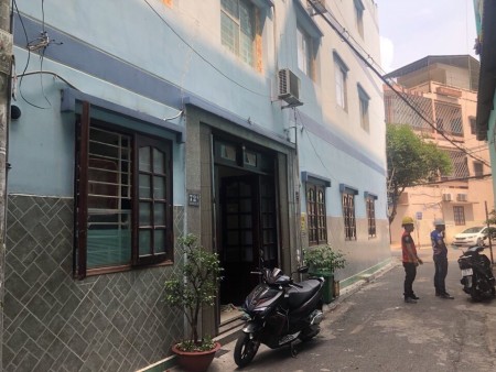 Đi đến slide 1