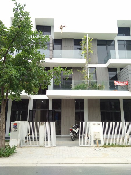 Đi đến slide 1