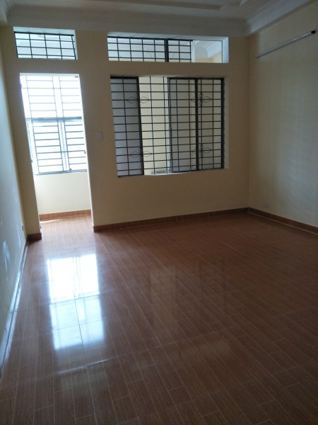 Phòng thoáng mát, 18m2, 2,6tr, Lê Văn Huân, Tân Bình