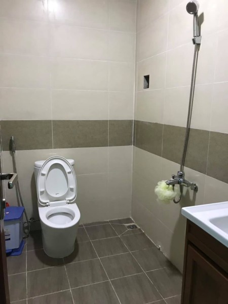 Đi đến slide 1