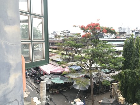 Đi đến slide 1