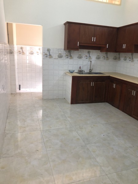 Phòng đẹp, phòng rộng ở được 4,5 người ,ko chung chủ,