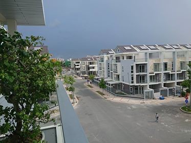 Đi đến slide 1