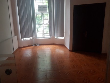 Phòng trọ Ung Văn Khiêm có nội thất, máy lạnh,4tr/Tháng LH. ‭0394772167‬