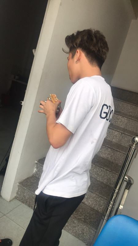Tìm người ở ghép, sinh viên chia sẻ tiền phòng. Phòng đầy đủ điều hoà nóng lạnh tủ quần áo, bồn rửa bát
