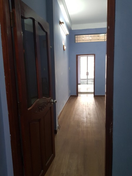 Phòng cho thuê ngay trung tâm quận Bình Thạnh (5p đi về Q1)