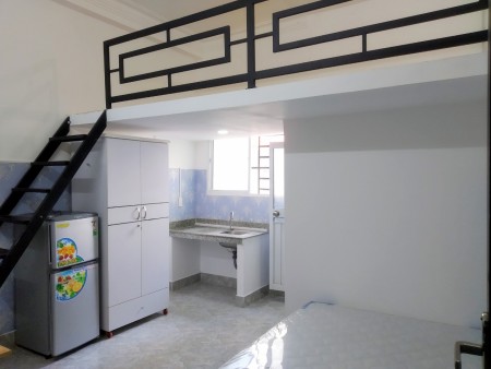 Phòng ở dịch vụ Cộng Hoà, Tân Bình