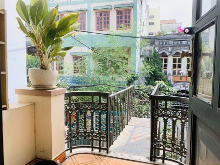 Phòng đủ tiện nghi cho thuê - Nhất Chi Mai , Quận Tân Bình