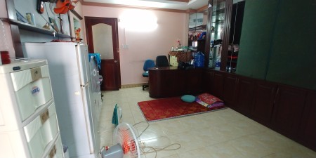 Tìm nữ nvvp hoặc sinh viên ở ghép gần đầm sen