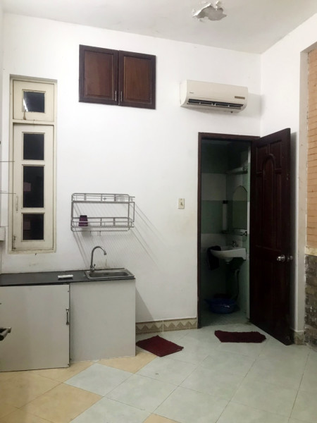 Cho thuê phòng trọ cầu vượt Hoàng Hoa Thám - Tân Bình