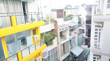 Đi đến slide 2