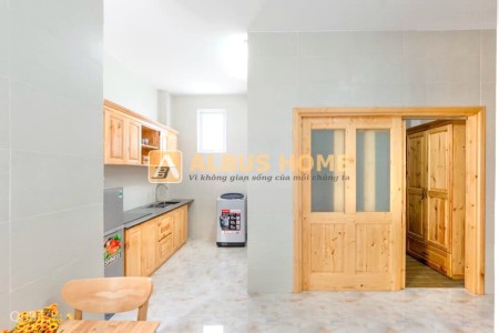 Căn hộ Võ Văn Ngân sát ngã 4 TĐ cho 4 người ở, có thang máy, giờ giấc 24/24