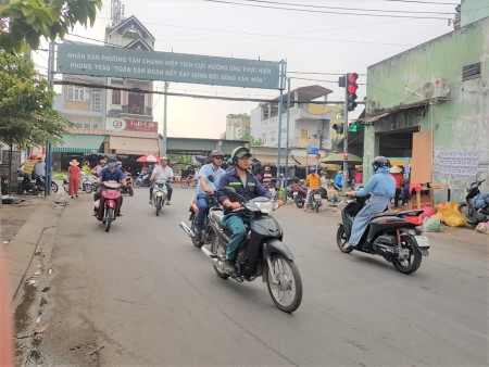 Đi đến slide 4