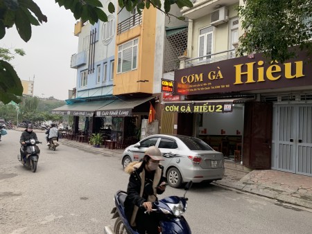 Đi đến slide 2