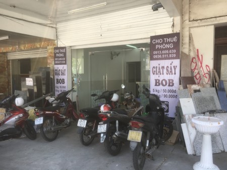 Cho thuê phòng trọ quận 4 nhà mặt tiền