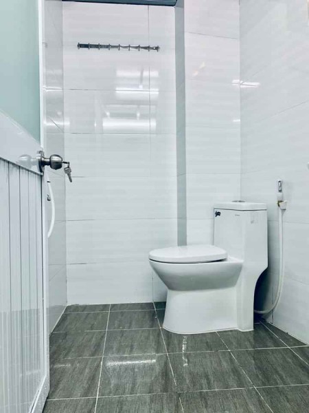 Tìm người ở ghép giá 1,400,000₫ (bao điện nước)