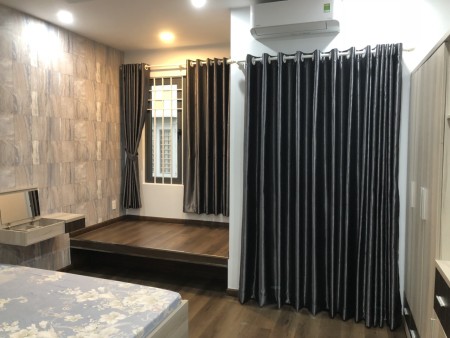 Căn hộ 1 PN giáp Q1, full nội thất, mới XD 100%, hẻm 96 Phan Đình Phùng cách cầu Kiệu 100m