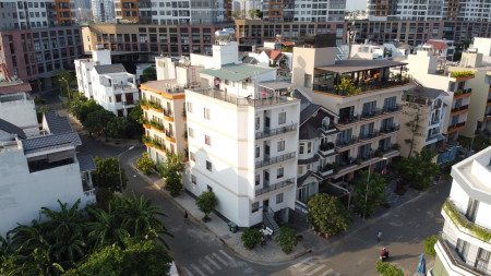 Đi đến slide 1