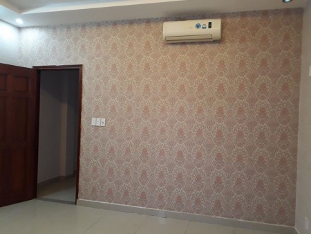 Phòng đẹp, giá rẻ, gần Đầm Sen