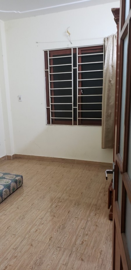 Cho thuê phòng trọ nhà 18 hẻm 9 ngách 77 ngõ 207 phố Bùi Xương Trạch - Thanh Xuân – Hà Nội