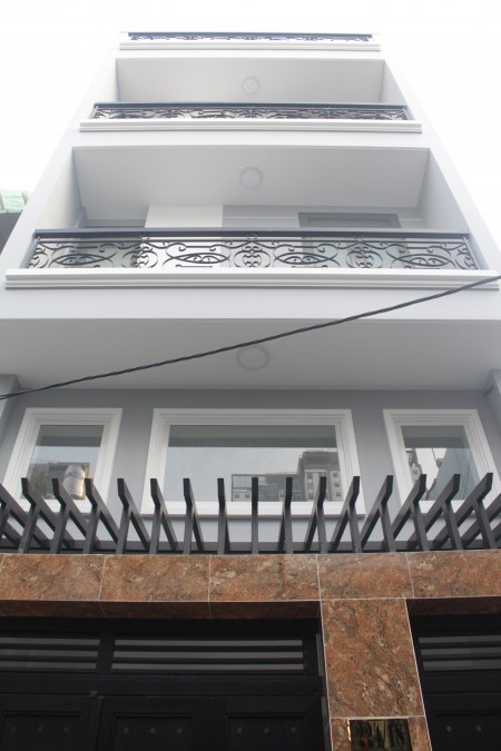 CHO THUÊ PHÒNG TRỌ MỚI 100% Ở QUẬN 10