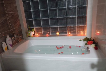 Cho thuê căn hộ cao cấp đầy đủ tiện nghi chất lượng 5 sao giá chỉ 4,5tr