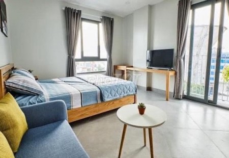 Cho Thuê Căn Hộ Ban Công, Full NT Ngay Nguyễn Trãi, Phường Nguyễn Cư Trinh, Quận 1