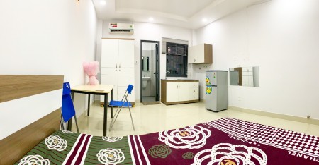 Căn Hộ Ban Công, Full NT ngay Tôn Thất Tùng - Nguyễn Trãi - Nguyễn Thị Minh Khai Quận 1. 30m2 1PN