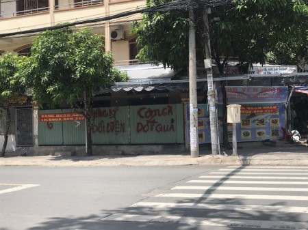 Chính chủ cần sang mặt bằng quán nhậu ngay góc ngã Tư đường Trần Văn Kiểu, P.10, Q.6