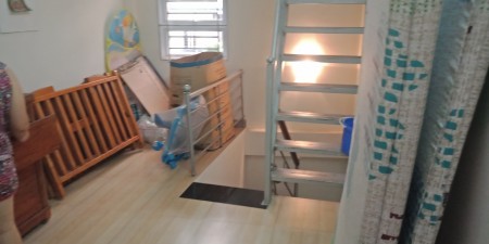 Cho thuê nhà 16m2, 2 tầng, riêng biệt, điên nước theo công tơ