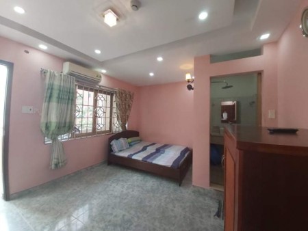 Phòng cho thuê ngay cộnghòa-hoànghoathám ,20m2 giá 2tr9/th nội thất 0933902710,nhật