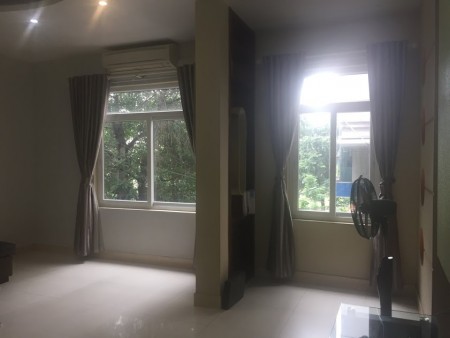 Đi đến slide 1