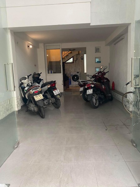 Phòng cho thuê giá 6 triệu đến 8 triệu đã trang bị đầy đủ tiện nghi, an toàn và sạch sẽ.