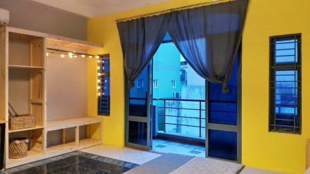 Phòng Full nội thất có ban công riêng đối diện công viên Lê Văn Tám Quận 1