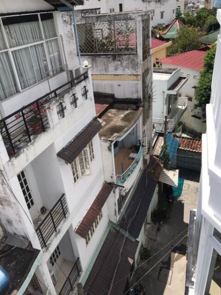 Đi đến slide 8