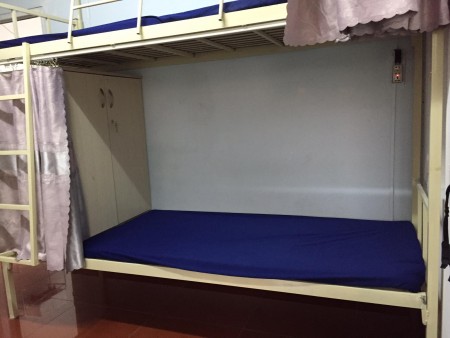 Phòng trọ, kí túc, ở ghép tối đa 6 người. Giá: 1tr5 bao giặt, rác, điện, nước, wifi, máy lạnh 24/24