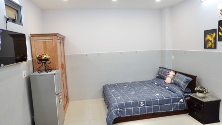 Phòng cho thuê cao cấp đầy đủ tiện nghi Hồng Kỳ tại 87 Đường Khiếu Năng Tĩnh