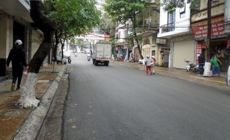 Cho Thuê Phòng Ở Đầy Đủ Tiện Nghi, Nhà Mặt Ngõ To Phố Tân Ấp, Ba Đình, Hà Nội
