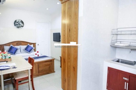 Phòng lớn 40m2, ban công 2PN+WC, full tiện nghi Ung Văn Khiêm, Giá 6tr5