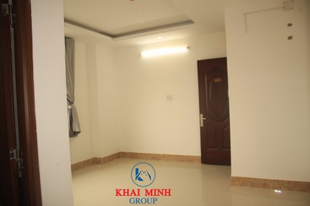 Phòng Q8 siêu nét 25m2, có cả hồ bơi, giờ giấc tự do, thang máy