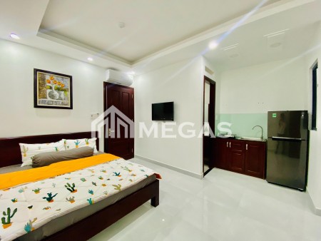 Phòng trọ đầy đủ nội thất - Giá rẻ - Tiện nghi. Có cửa sổ, ban công. Hình thật giá thật. Phòng mới nhất. LH 0937555933