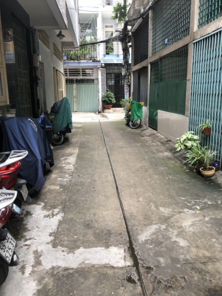 Cho thuê phòng trọ HXH, an ninh, sạch sẽ gần chợ Bà Chiểu