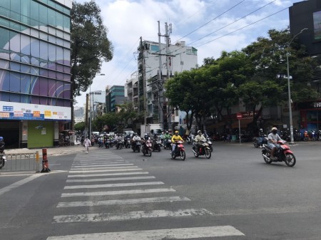 Đi đến slide 3