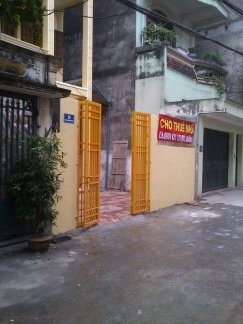 Chính chủ cho thuê văn phòng tại số 9 ngõ 6 Phạm Văn Đồng, Cầu Giấy, Hà Nội 70m2 x 3 tầng - giá 28tr/tháng