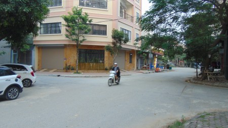 Đi đến slide 1