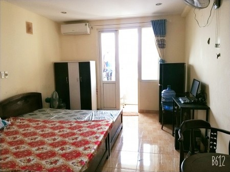 Cần 1 nữ ở ghép phòng 30m2, địa chỉ chung cư 18A Phan Văn Trị, P10, Gò Vấp, bảo vệ giữ xe,1.5tr/ người
