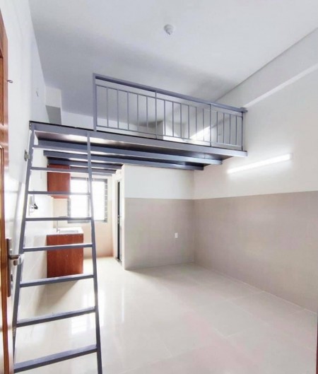 Nhượng lại phòng ,khu mới xây sạch sẽ an ninh