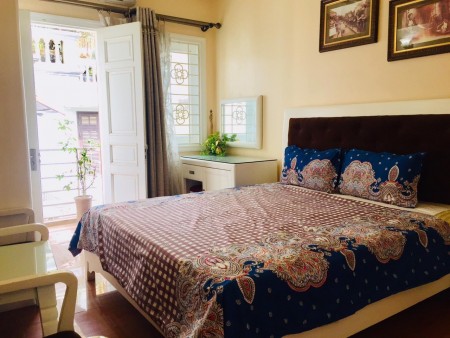 Cho thuê CCMN full đồ khép kín, có ban công tại Lạc Long Quân, Tây Hồ giá cực rẻ