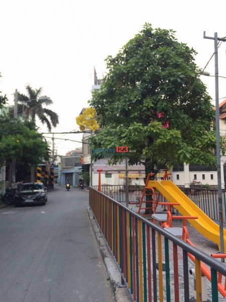 Đi đến slide 1