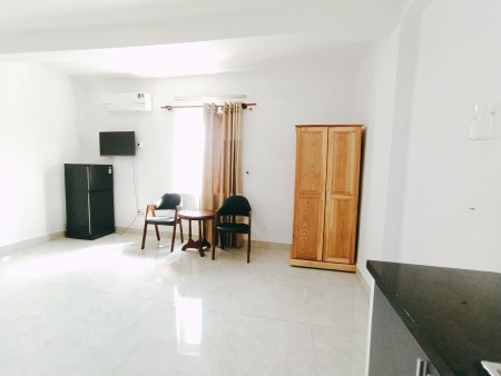 Phòng Full Tiện Nghi Rộng Rãi, Mới Xây Có Cửa Sổ tại 154 Nguyễn Phúc Chu, P15, Tân Bình